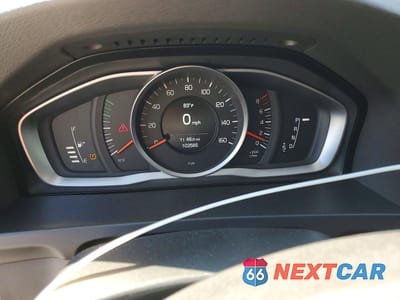 Zdjęcie 9 z 13 samochodu: 2017 VOLVO S60 VIN:YV126MFL0H2434512 - miniatura