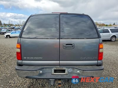 Zdjęcie 6 z 12 samochodu: 2001 CHEVROLET SUBURBAN K2500 VIN:3GNGK26G81G203103 - miniatura