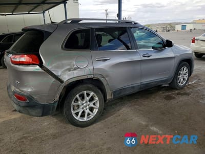 Trzecie zdjęcie samochodu z tyłu: 2017 JEEP CHEROKEE LATITUDE VIN:1C4PJLCBXHW554584 - miniatura