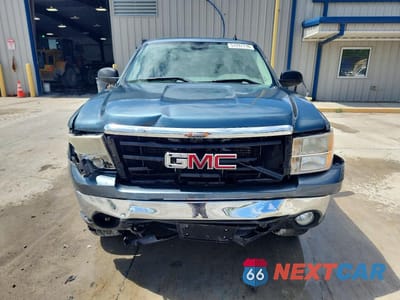 Piąte zdjęcie samochodu w środku: 2007 GMC NEW SIERRA K1500 VIN:1GTEK19067Z567120 - miniatura