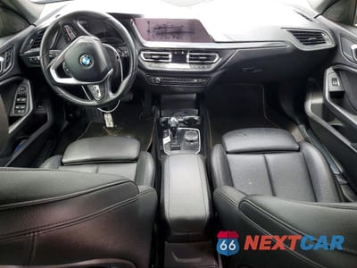 Zdjęcie 8 z 12 samochodu: 2021 BMW 228XI VIN:WBA73AK05M7H53030 - miniatura