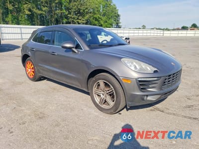 Czwarte zdjęcie samochodu z boku: 2015 PORSCHE MACAN S VIN:WP1AB2A53FLB54843 - miniatura