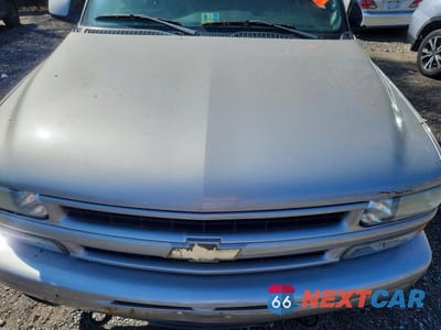 Zdjęcie 12 z 12 samochodu: 2004 CHEV SUBURBAN K1500 VIN:3GNFK16Z84G310857 - miniatura