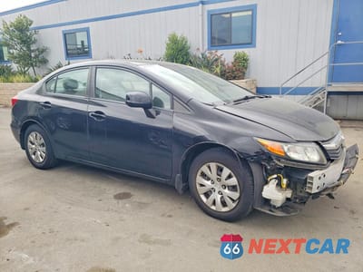 Czwarte zdjęcie samochodu z boku: 2012 HONDA CIVIC LX VIN:19XFB2F57CE375138 - miniatura