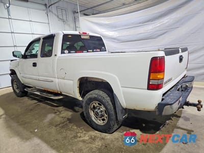 Drugie zdjęcie samochodu z przodu: 2003 GMC SIERRA K2500 HEAVY DUTY VIN:1GTHK29G13E205200 - miniatura