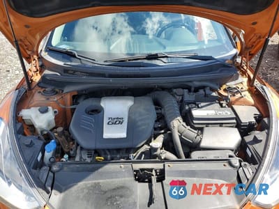 Zdjęcie 11 z 12 samochodu: 2015 HYUNDAI VELOSTER TURBO VIN:KMHTC6AE6FU232794 - miniatura