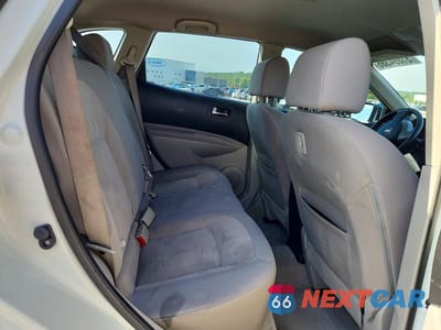 Zdjęcie 11 z 13 samochodu: 2015 NISSAN ROGUE SELECT S VIN:JN8AS5MT9FW652674 - miniatura