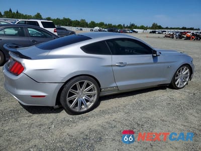 Trzecie zdjęcie samochodu z tyłu: 2016 FORD MUSTANG GT VIN:1FA6P8CF0G5225509 - miniatura
