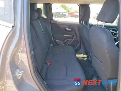 Zdjęcie 10 z 12 samochodu: 2019 JEEP RENEGADE LATITUDE VIN:ZACNJBBB2KPK72914 - miniatura