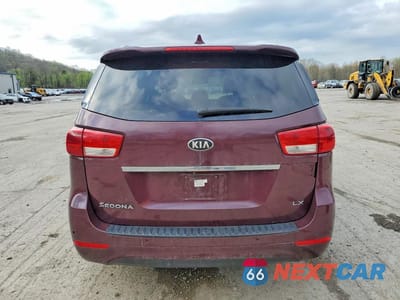 Zdjęcie 6 z 13 samochodu: 2016 KIA SEDONA LX VIN:KNDMB5C15G6087964 - miniatura