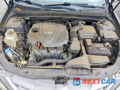Zdjęcie 11 z 12 samochodu: 2011 HYUNDAI SONATA GLS VIN:5NPEB4ACXBH062835 - miniatura