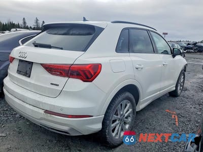 Trzecie zdjęcie samochodu z tyłu: 2020 AUDI Q3 PREMIUM VIN:WA1AECF35L1011173 - miniatura