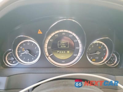 Zdjęcie 9 z 11 samochodu: 2012 MERCEDES-BENZ E 350 VIN:WDDKK5KF1CF144326 - miniatura