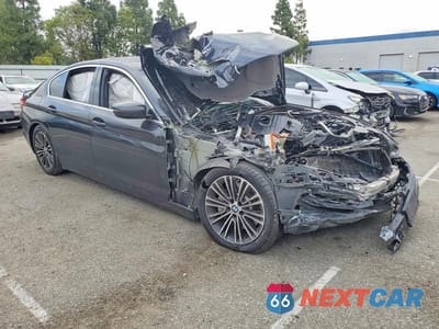 Czwarte zdjęcie samochodu z boku: 2019 BMW 530 I VIN:WBAJA5C54KWW29294 - miniatura