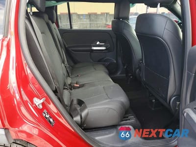 Zdjęcie 10 z 13 samochodu: 2023 MERCEDES-BENZ GLB 250 VIN:W1N4M4GB5PW276078 - miniatura