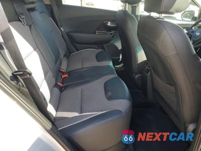 Zdjęcie 11 z 13 samochodu: 2020 KIA NIRO EX VIN:KNDCC3LG3L5057055 - miniatura