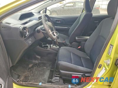 Zdjęcie 7 z 12 samochodu: 2016 TOYOTA PRIUS C TWO VIN:JTDKDTB32G1117542 - miniatura