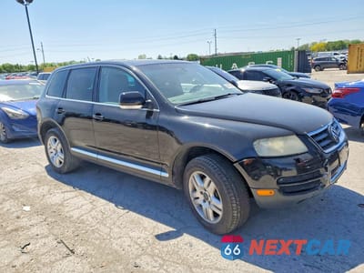 Czwarte zdjęcie samochodu z boku: 2006 VOLKSWAGEN TOUAREG 4.2 VIN:WVGZM77L06D043531 - miniatura