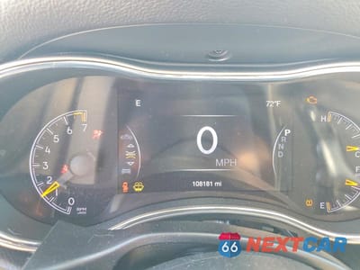 Zdjęcie 9 z 13 samochodu: 2018 JEEP GRAND CHEROKEE LIMITED VIN:1C4RJFBGXJC347627 - miniatura
