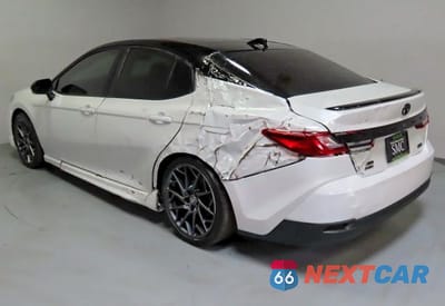 Czwarte zdjęcie samochodu z boku: 2025 TOYOTA CAMRY XSE VIN:4T1DBADK9SU006898 - miniatura