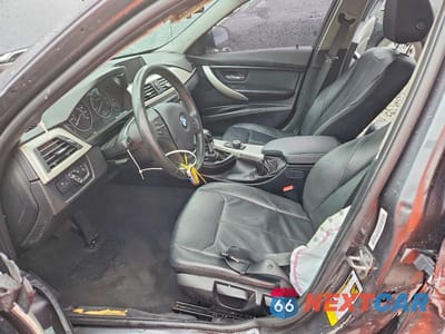 Zdjęcie 7 z 12 samochodu: 2016 BMW 320 I VIN:WBA8A9C57GK617273 - miniatura