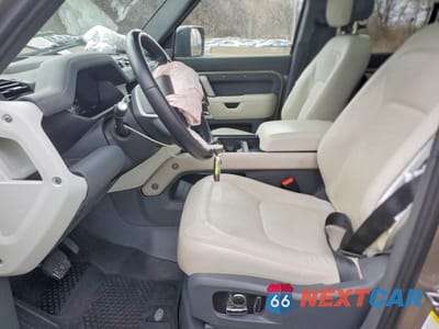 Zdjęcie 7 z 12 samochodu: 2023 LAND ROVER DEFENDER 130 SE VIN:SALEPFEU6P2228558 - miniatura