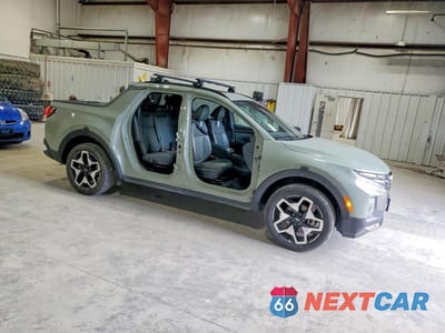 Czwarte zdjęcie samochodu z boku: 2023 HYUNDAI SANTA CRUZ LIMITED VIN:5NTJEDAF5PH060676 - miniatura