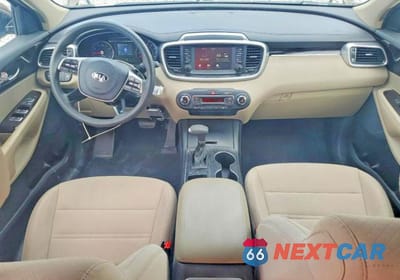 Zdjęcie 8 z 13 samochodu: 2019 KIA SORENTO LX V6 VIN:5XYPGDA53KG565996 - miniatura