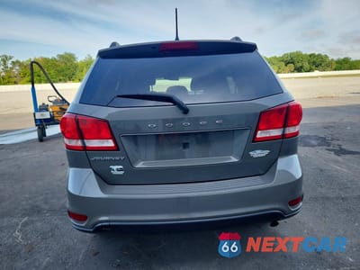 Zdjęcie 6 z 13 samochodu: 2019 DODGE JOURNEY SE VIN:3C4PDCBB2KT773934 - miniatura