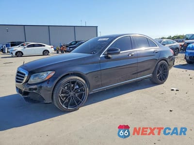 2016 MERCEDES-BENZ C 300 4MATIC 55SWF4KB9GU165957 - główne zdjęcie licytacji z USA - miniatura