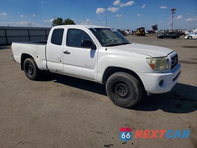 Czwarte zdjęcie samochodu z boku: 2008 TOYOTA TACOMA BASE VIN:5TETX22N18Z485113 - miniatura
