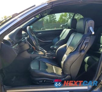 Zdjęcie 7 z 12 samochodu: 2004 BMW 325 CI VIN:WBABW334X4PL25658 - miniatura