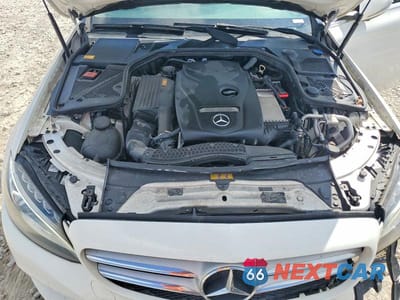 Zdjęcie 11 z 12 samochodu: 2015 MERCEDES-BENZ C 300 4MATIC VIN:55SWF4KB7FU007616 - miniatura