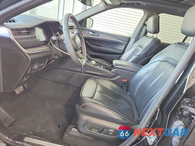 Zdjęcie 7 z 13 samochodu: 2023 JEEP GRAND CHEROKEE OVERLAND VIN:1C4RJHDG7P8741445 - miniatura