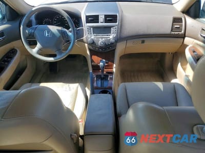 Zdjęcie 8 z 12 samochodu: 2007 HONDA ACCORD EX VIN:1HGCM665X7A069078 - miniatura