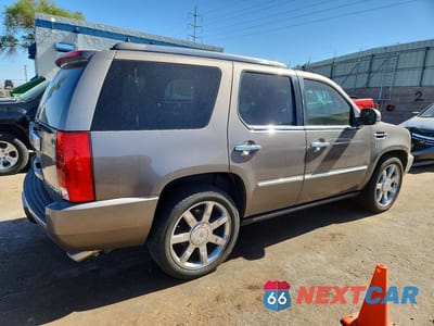 Trzecie zdjęcie samochodu z tyłu: 2013 CADILLAC ESCALADE LUXURY VIN:1GYS4BEF0DR379163 - miniatura