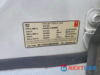 Zdjęcie 12 z 12 samochodu: 2019 TESLA MODEL S VIN:5YJSA1E46KF337297 - miniatura