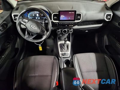 Zdjęcie 8 z 14 samochodu: 2024 HYUNDAI VENUE LIMITED VIN:KMHRC8A31RU291650 - miniatura