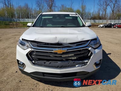Piąte zdjęcie samochodu w środku: 2020 CHEVROLET TRAVERSE LT VIN:1GNERGKW9LJ158428 - miniatura