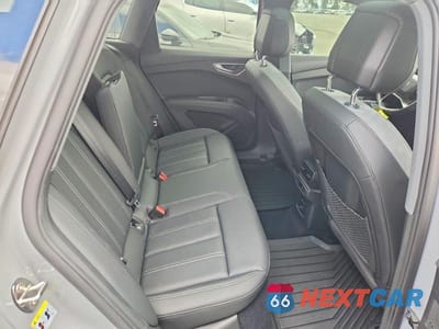 Zdjęcie 10 z 12 samochodu: 2023 AUDI Q4 E-TRON PREMIUM PLUS VIN:WA1BCBFZ5PP015591 - miniatura
