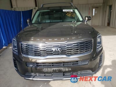 Piąte zdjęcie samochodu w środku: 2021 KIA TELLURIDE S VIN:5XYP64HC1MG143526 - miniatura