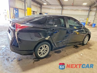 Trzecie zdjęcie samochodu z tyłu: 2016 TOYOTA PRIUS TWO ECO VIN:JTDKARFU4G3516939 - miniatura