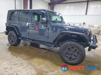 Czwarte zdjęcie samochodu z boku: 2018 JEEP WRANGLER UNLIMITED SPORT VIN:1C4BJWDG4JL883651 - miniatura