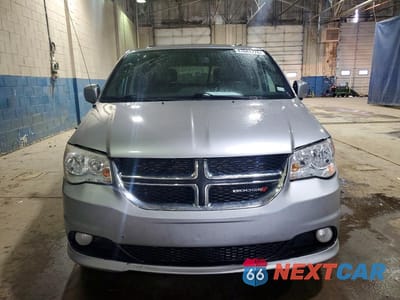 Piąte zdjęcie samochodu w środku: 2016 DODGE GRAND CARAVAN SXT VIN:2C4RDGCG4GR364063 - miniatura