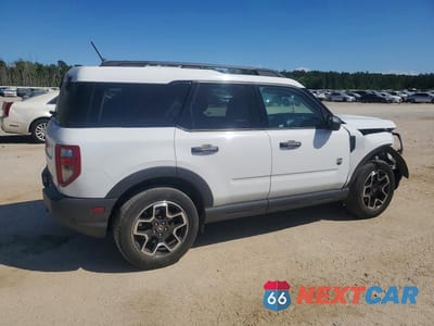 Trzecie zdjęcie samochodu z tyłu: 2022 FORD BRONCO SPORT BIG BEND VIN:3FMCR9B61NRD17992 - miniatura