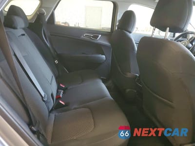 Zdjęcie 11 z 13 samochodu: 2023 KIA SPORTAGE LX VIN:KNDPU3AF6P7163132 - miniatura