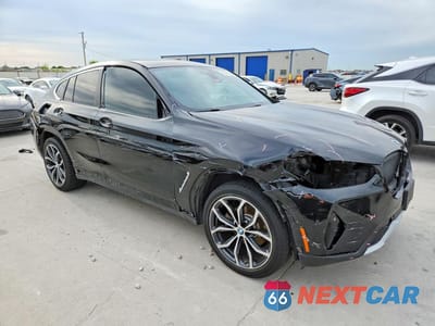 Czwarte zdjęcie samochodu z boku: 2022 BMW X4 XDRIVE30I VIN:5UX33DT03N9K52396 - miniatura