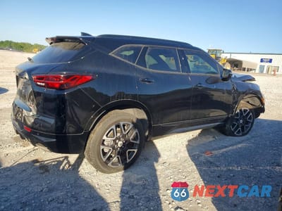 Trzecie zdjęcie samochodu z tyłu: 2024 CHEVROLET BLAZER RS VIN:3GNKBERS5RS181954 - miniatura