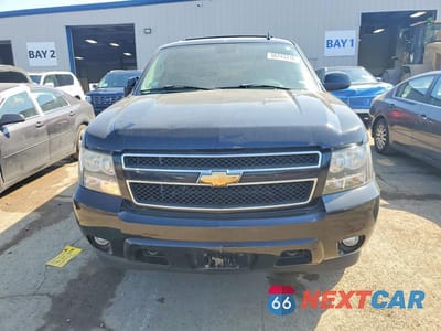 Piąte zdjęcie samochodu w środku: 2007 CHEVROLET SUBURBAN K1500 VIN:1GNFK16387J285618 - miniatura