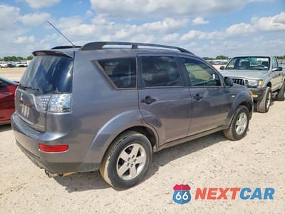 Trzecie zdjęcie samochodu z tyłu: 2007 MITSUBISHI OUTLANDER ES VIN:JA4MS31X77Z007746 - miniatura